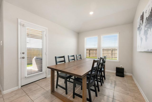 10402 Deussen Lane, Texas City, TX 77591