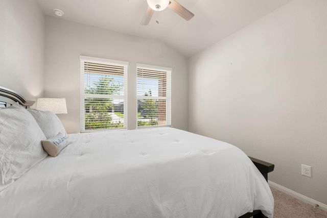 10402 Deussen Lane, Texas City, TX 77591