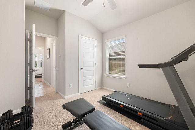 10402 Deussen Lane, Texas City, TX 77591