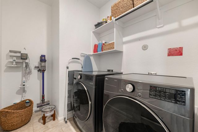 10402 Deussen Lane, Texas City, TX 77591