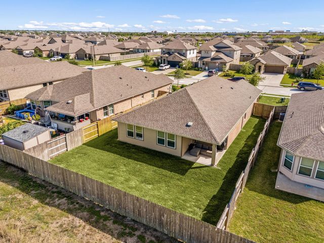 10402 Deussen Lane, Texas City, TX 77591