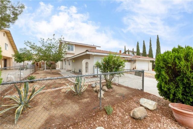 12170 Pluto Drive, Victorville, CA 92392