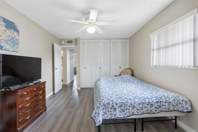 1801 BEDFORD LANE 33, Sun City Center, FL 33573