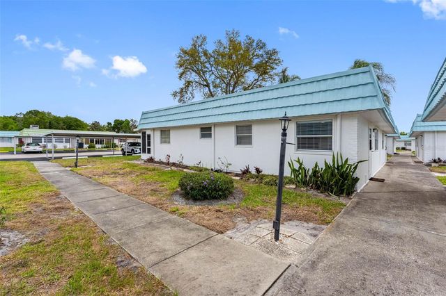 1801 BEDFORD LANE 33, Sun City Center, FL 33573