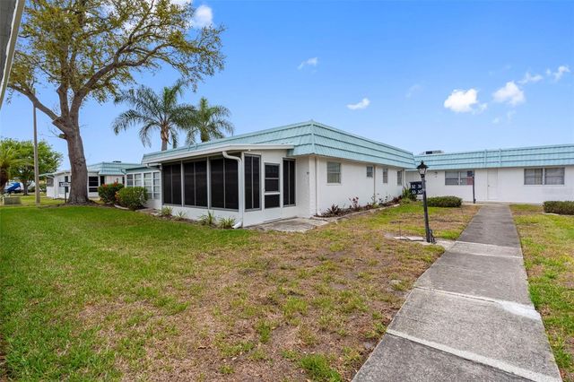 1801 BEDFORD LANE 33, Sun City Center, FL 33573