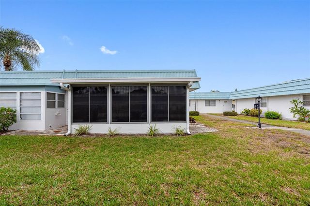 1801 BEDFORD LANE 33, Sun City Center, FL 33573