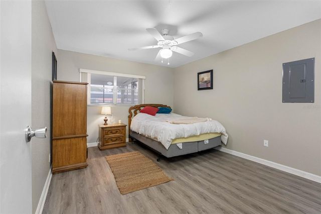 1801 BEDFORD LANE 33, Sun City Center, FL 33573