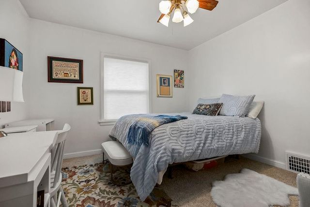 215 E 73rd Street, Kansas City, MO 64114