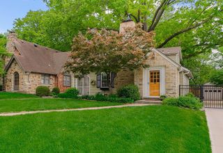 215 E 73rd Street, Kansas City, MO 64114