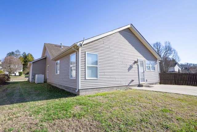 103 Saddle Dr, Hendersonville, TN 37075