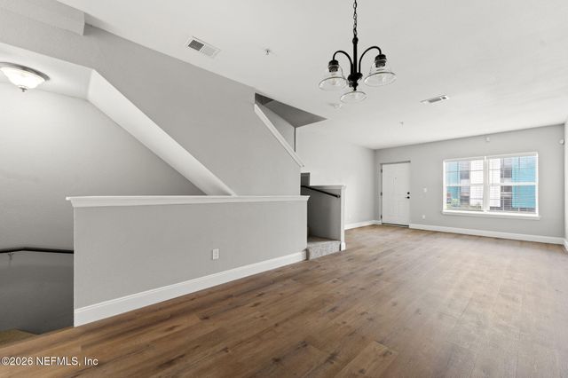 338 E ASHLEY Street, Jacksonville, FL 32202