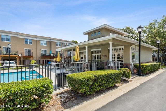 338 E ASHLEY Street, Jacksonville, FL 32202