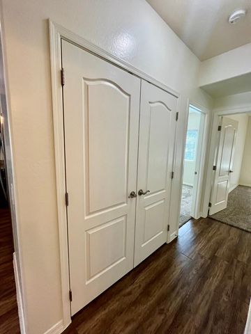 7726 E Baseline Road Unit 208, Mesa, AZ 85209