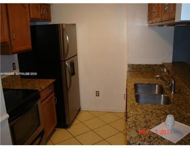 470 S Park Rd 7-306, Hollywood, FL 33021