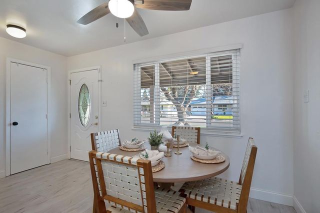 3129 Murchison Way, Carmichael, CA 95608