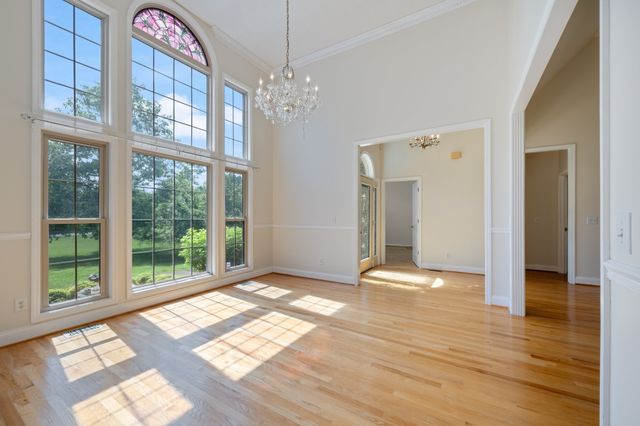 1026 Madison Creek Rd, Goodlettsville, TN 37072
