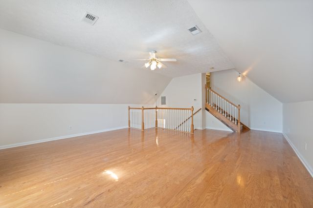 1026 Madison Creek Rd, Goodlettsville, TN 37072