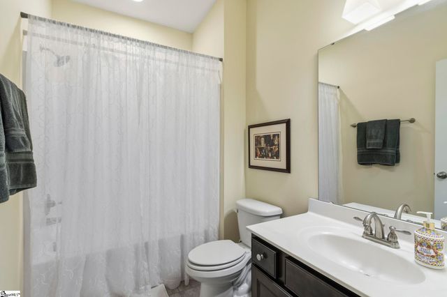 201 Rolling Creek Court, Taylors, SC 29687