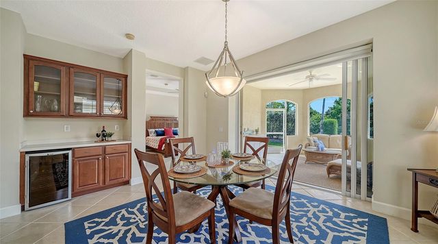 1116 BEACHCOMBER COURT 3, Osprey, FL 34229