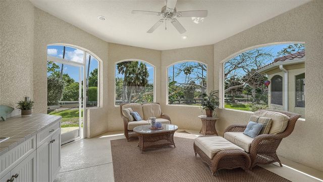 1116 BEACHCOMBER COURT 3, Osprey, FL 34229