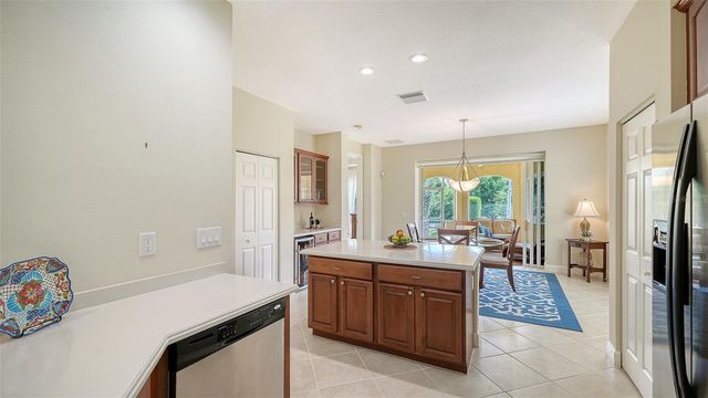 1116 BEACHCOMBER COURT 3, Osprey, FL 34229