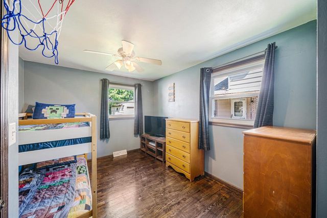 180 DENHARDT AVENUE, Neenah, WI 54956