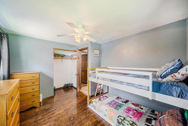 180 DENHARDT AVENUE, Neenah, WI 54956