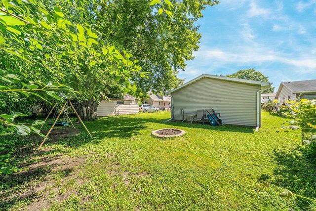 180 DENHARDT AVENUE, Neenah, WI 54956