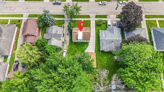 180 DENHARDT AVENUE, Neenah, WI 54956