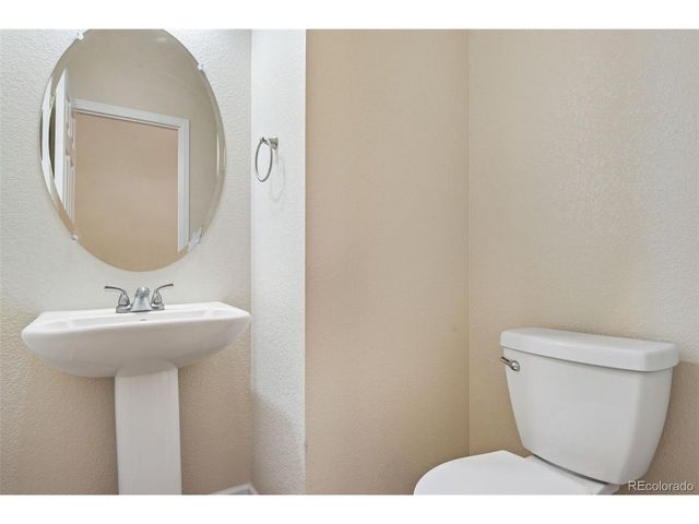 8341 Gardenia St, Arvada, CO 80005