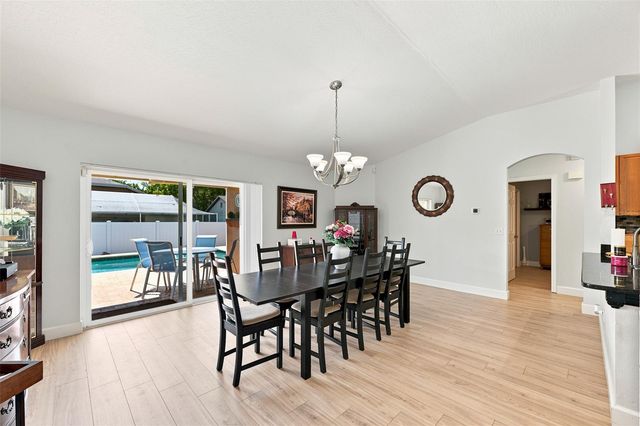 3720 TREELINE DRIVE, Valrico, FL 33596