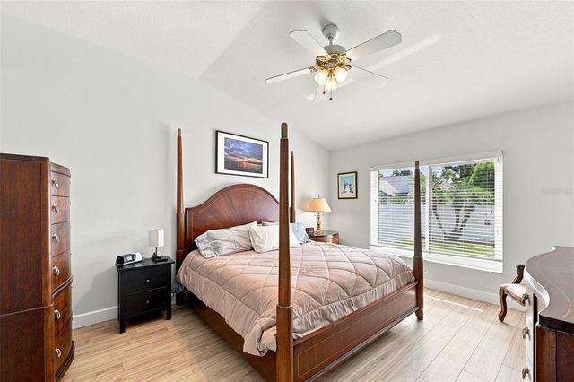 3720 TREELINE DRIVE, Valrico, FL 33596