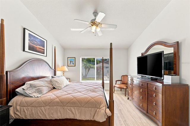 3720 TREELINE DRIVE, Valrico, FL 33596