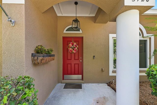 3720 TREELINE DRIVE, Valrico, FL 33596