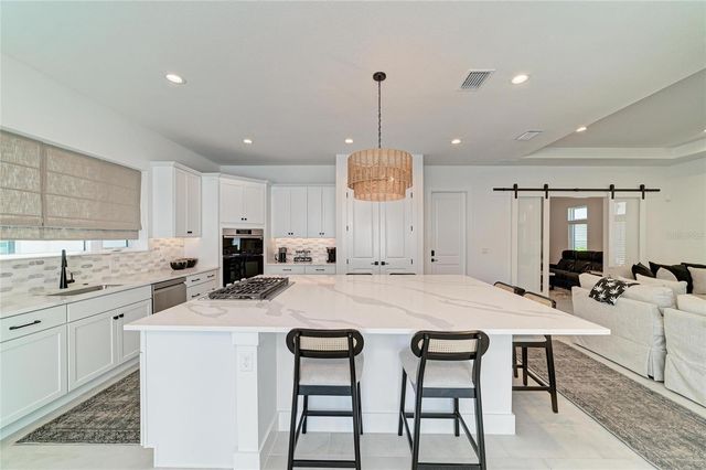 5935 CAT CLAW LANE, Bradenton, FL 34210