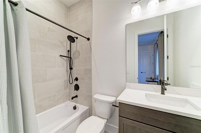 5935 CAT CLAW LANE, Bradenton, FL 34210