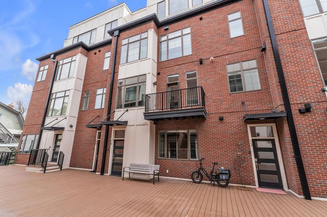 414 N Main Street 14, Ann Arbor, MI 48104