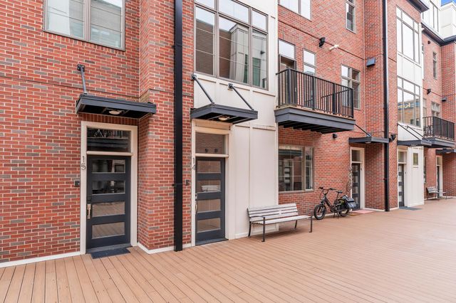 414 N Main Street 14, Ann Arbor, MI 48104