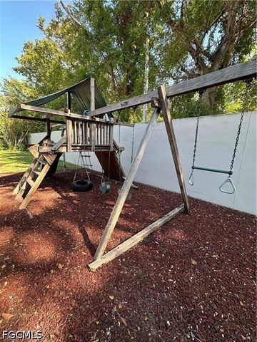 10020 Magnolia Pointe, Fort Myers, FL 33919