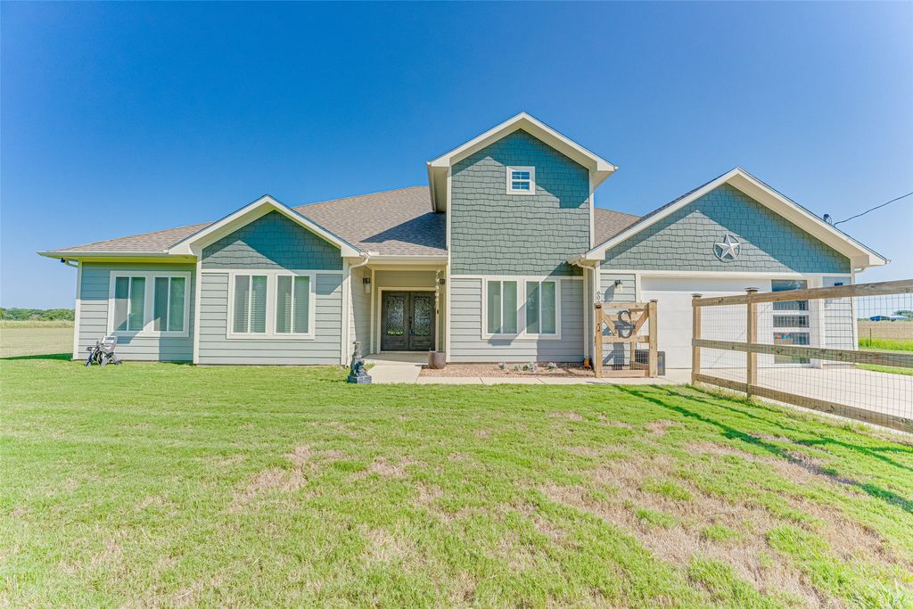 6061 County Road 4064, Kemp, TX 75143