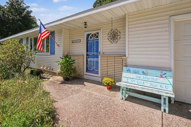 16261 Gierman Drive, Spring Lake, MI 49456