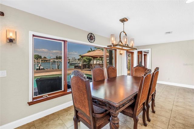 3945 POINSETTIA DRIVE, St Pete Beach, FL 33706