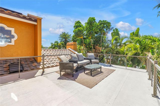 3945 POINSETTIA DRIVE, St Pete Beach, FL 33706