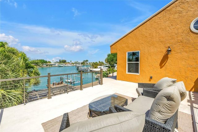 3945 POINSETTIA DRIVE, St Pete Beach, FL 33706