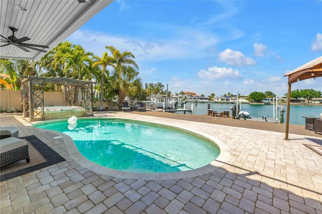 3945 POINSETTIA DRIVE, St Pete Beach, FL 33706