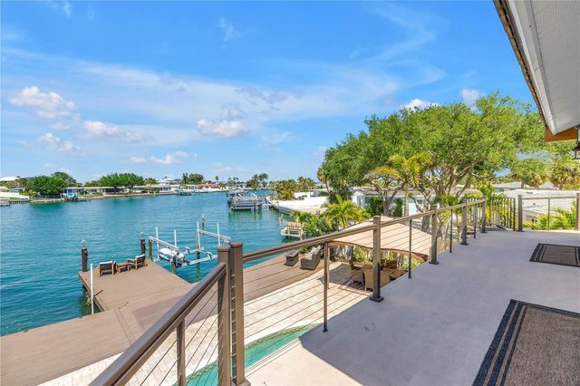 3945 POINSETTIA DRIVE, St Pete Beach, FL 33706