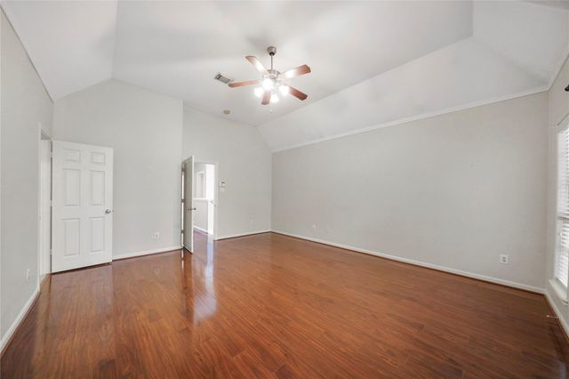 5821 Washington Avenue, Houston, TX 77007