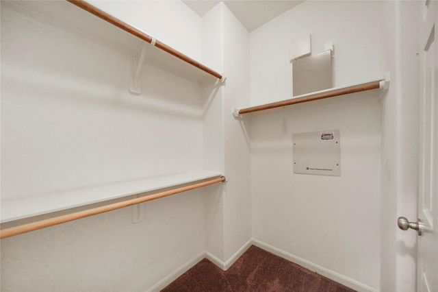 5821 Washington Avenue, Houston, TX 77007