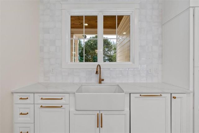 1191 Dove Creek Road, Winder, GA 30680