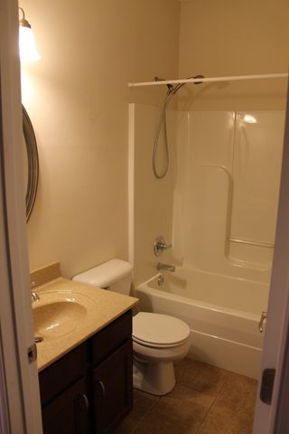 3636 Prestwicke Pl, Adams, TN 37010